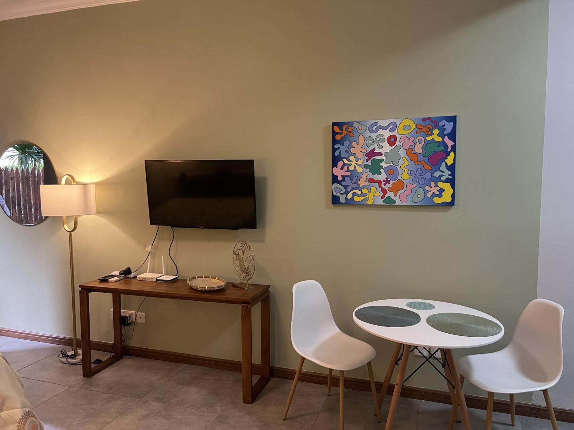 Newly Renovated Studio Apartment With Rooftop Pool, Few Steps To The Beach Flic-en-Flacq Esterno foto